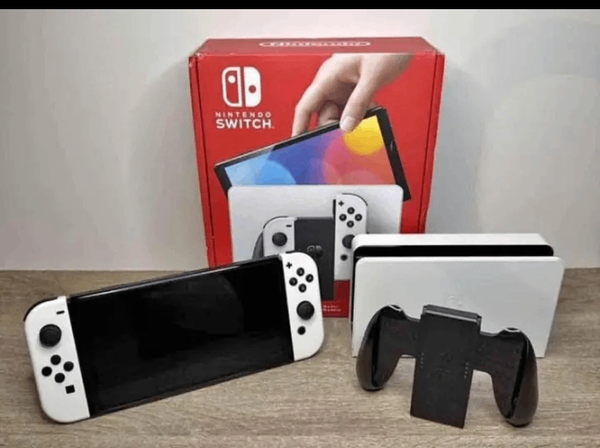 Console Nintendo Switch OLED