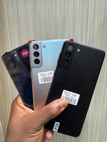 SAMSUNG S21+