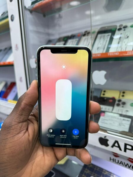 Iphone 11 simple 64giga