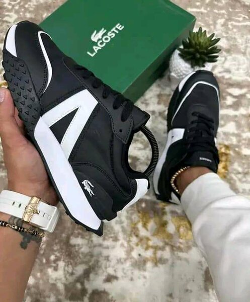 Chaussure lacoste v