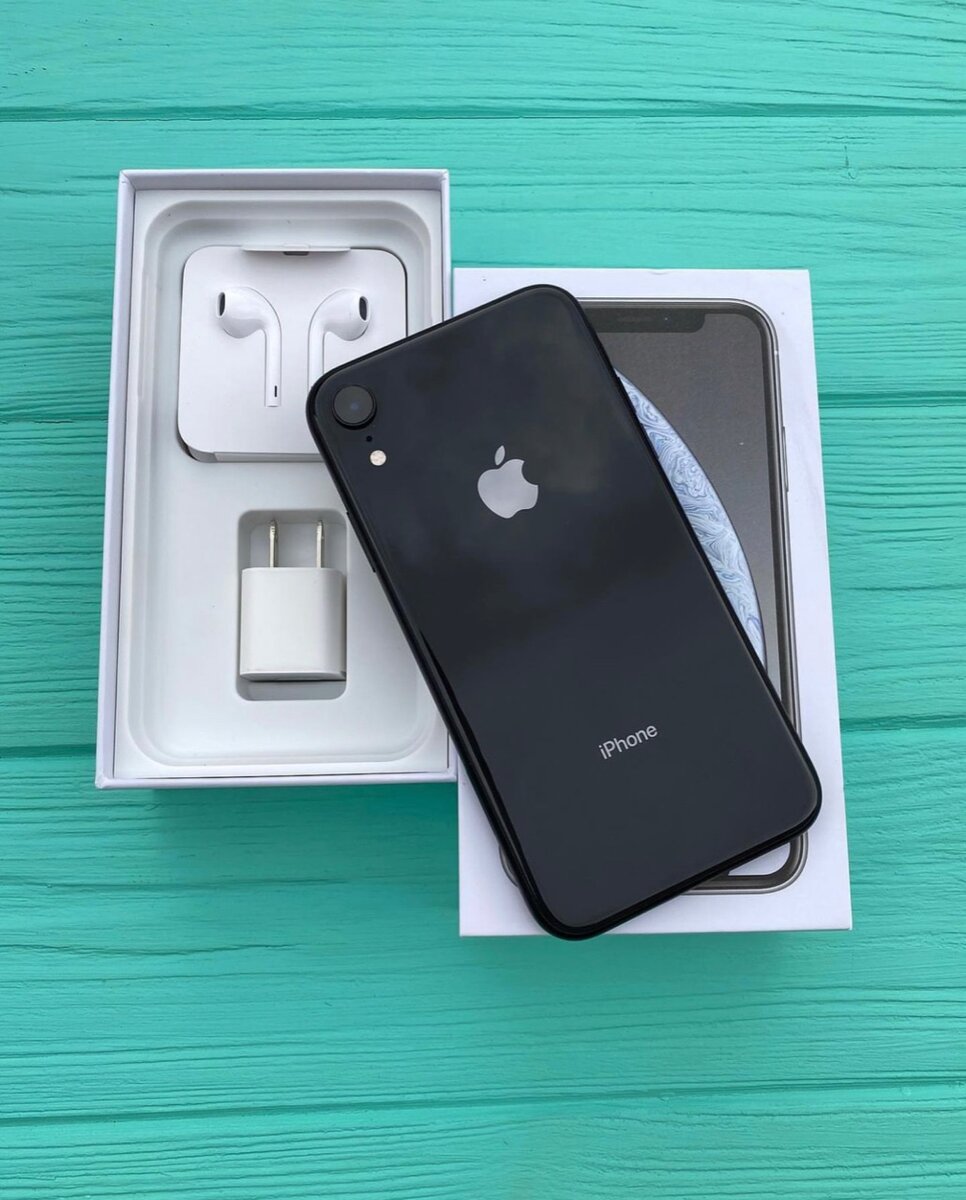 iPhone XR