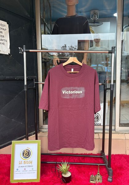 T-shirt unisexe 'Victorious'