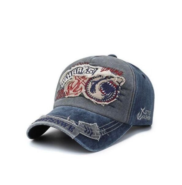 Casquette décontractée requin brodé