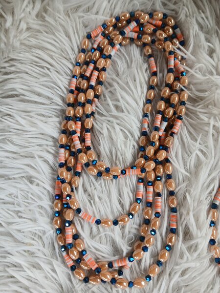 Waist beads