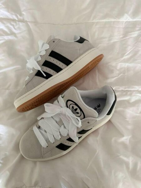 Adidas campus