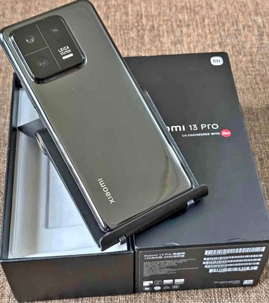 Xiaomi 13 Pro Smartphone