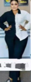 Tailleur-pantalon femme avec chemise noire et blanche