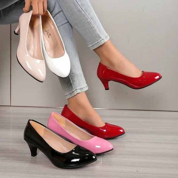 Short heels ladies formal shoes