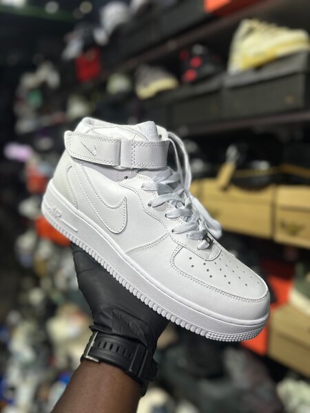 Nike Air Force 1 Triple White High