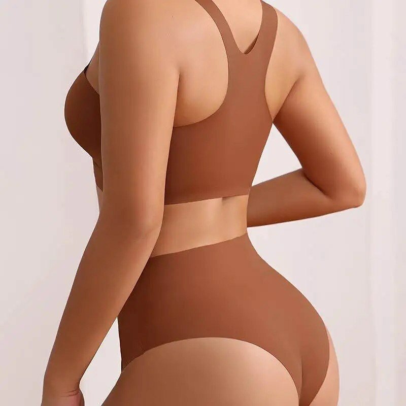 Seamless 2 piece
