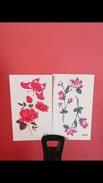 Tatouages temporaires roses florales