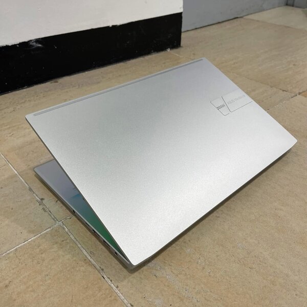 ASUS VIVOBOOK LAPTOP