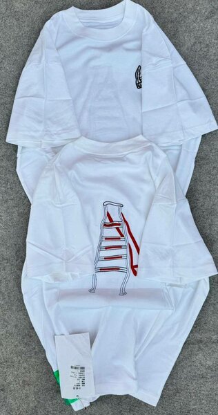 Tee-shirt
