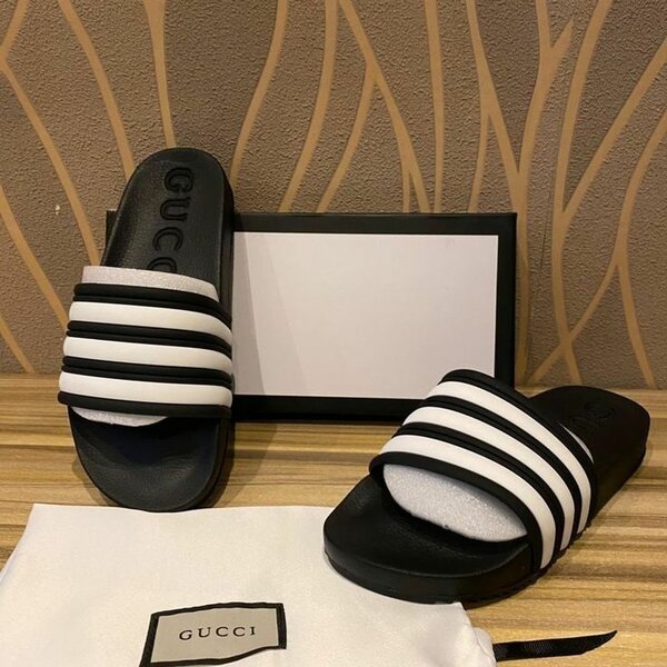 MEN'S SLIPPERS