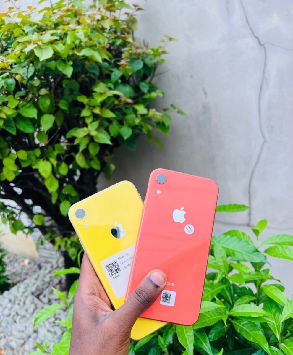 Smartphones colorés
