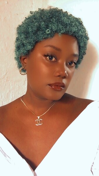 Low cut Afro wig