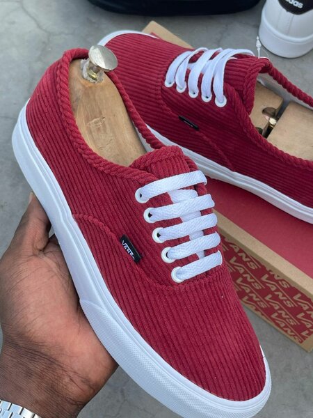 Vans Sneakers en Velours Rouge