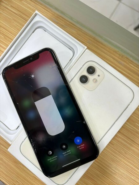 iPhone 11 Blanc