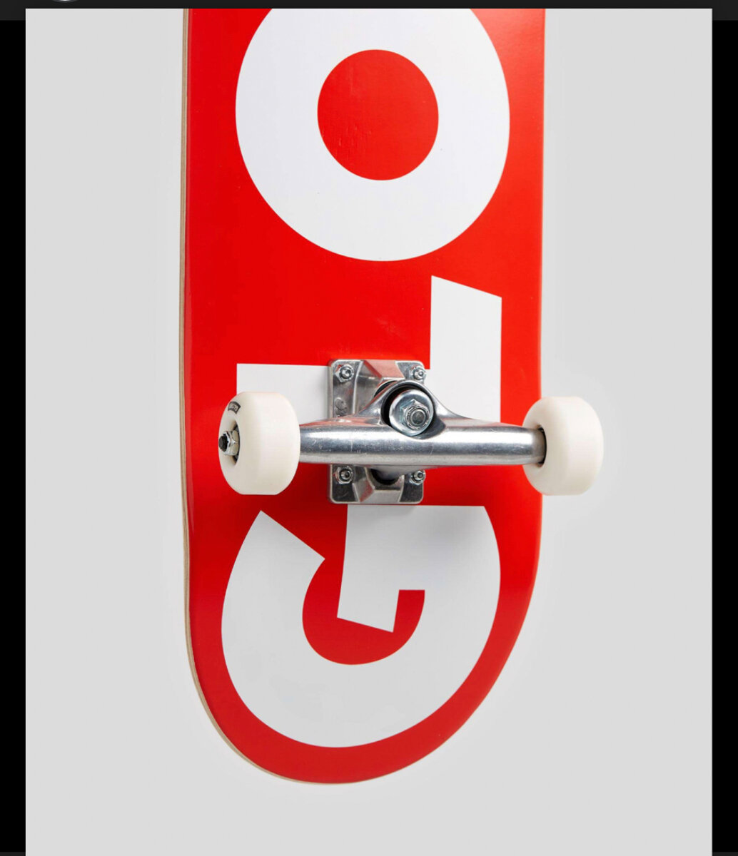 Planche à roulettes Globe Rouge