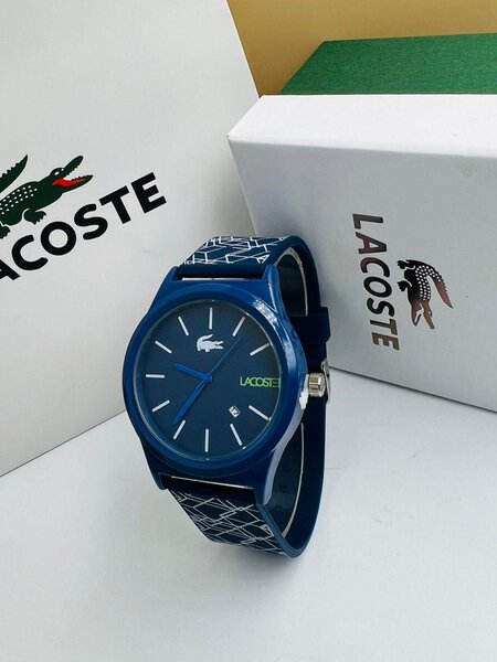 Montre de luxe (Lacoste )
