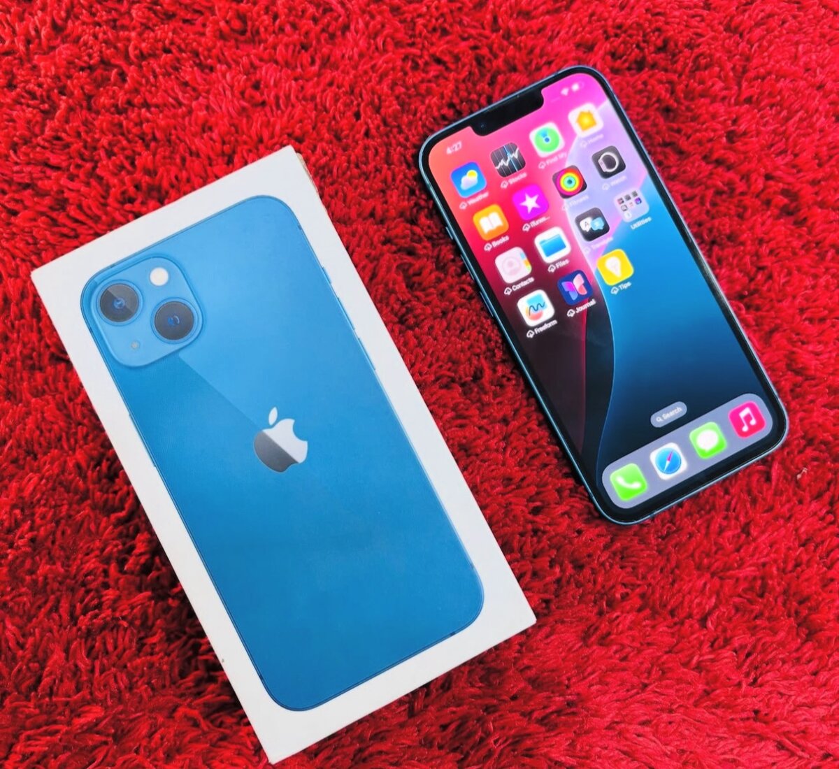 iPhone 13