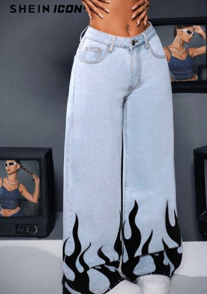 Jean évasé avec motif flammes