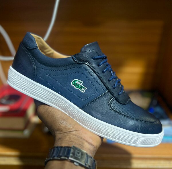 Chaussures en cuir élégantes