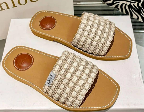 slippers