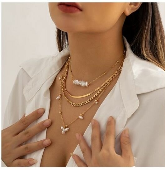 4 chaînes