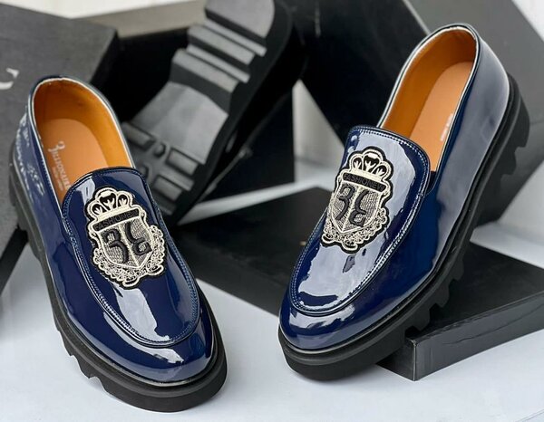 Chaussure en cuir