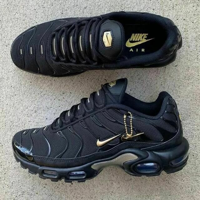 NIKE TN