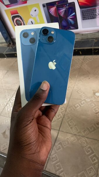 iPhone 13