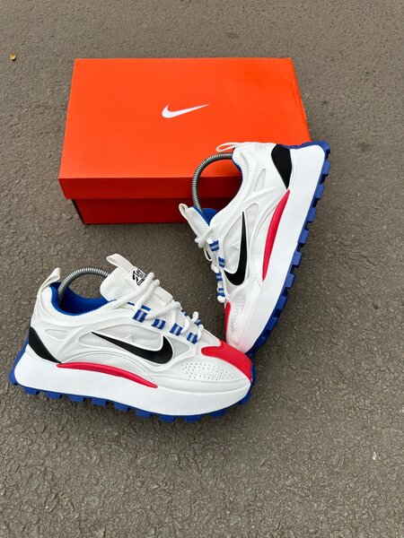 Basket Nike blanc multicolore