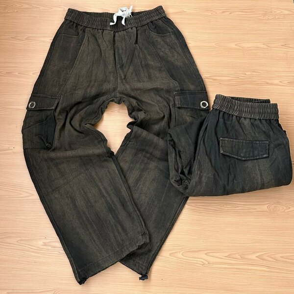 Baggy jeans