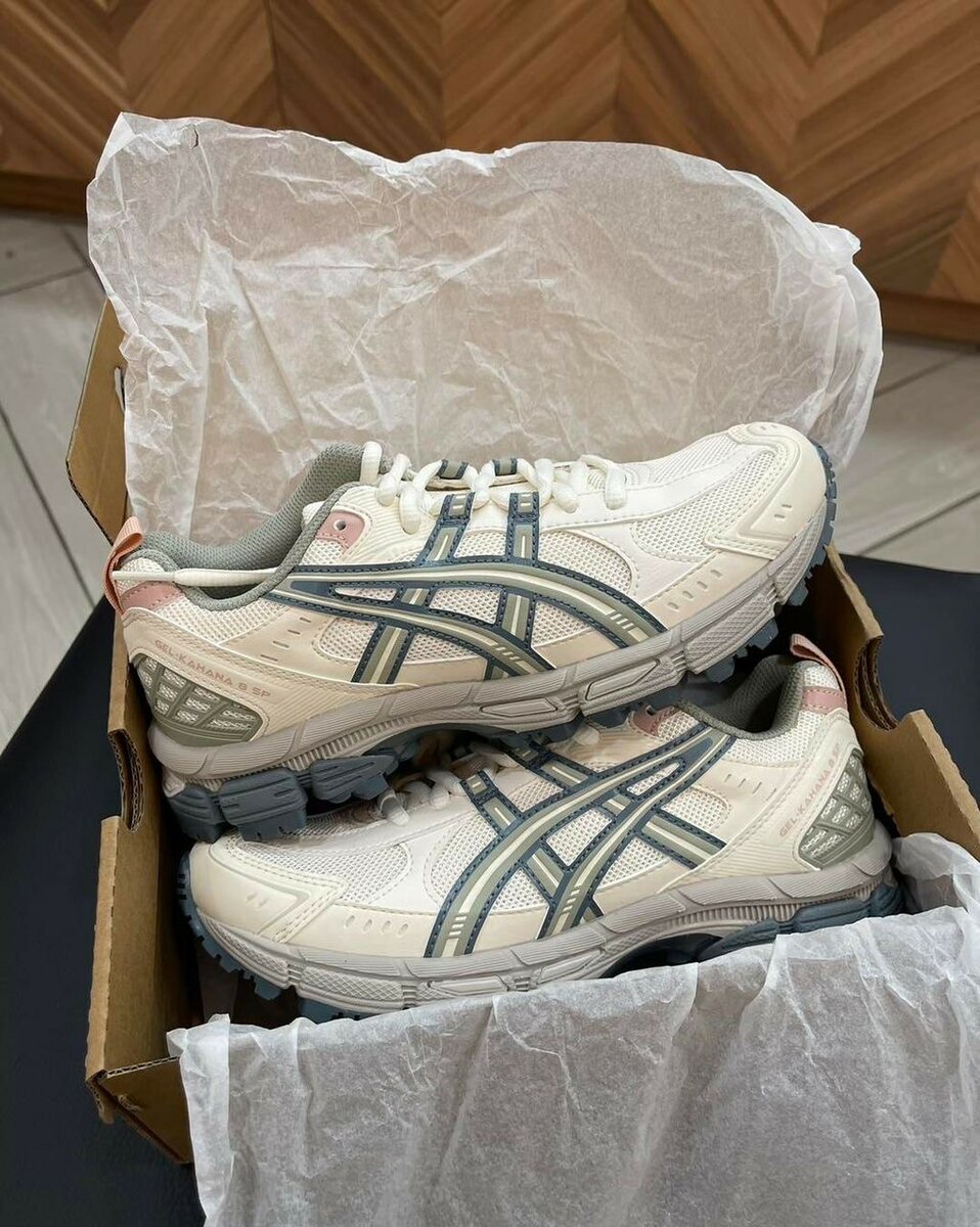 ASICS