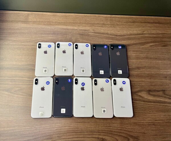 iPhone X
