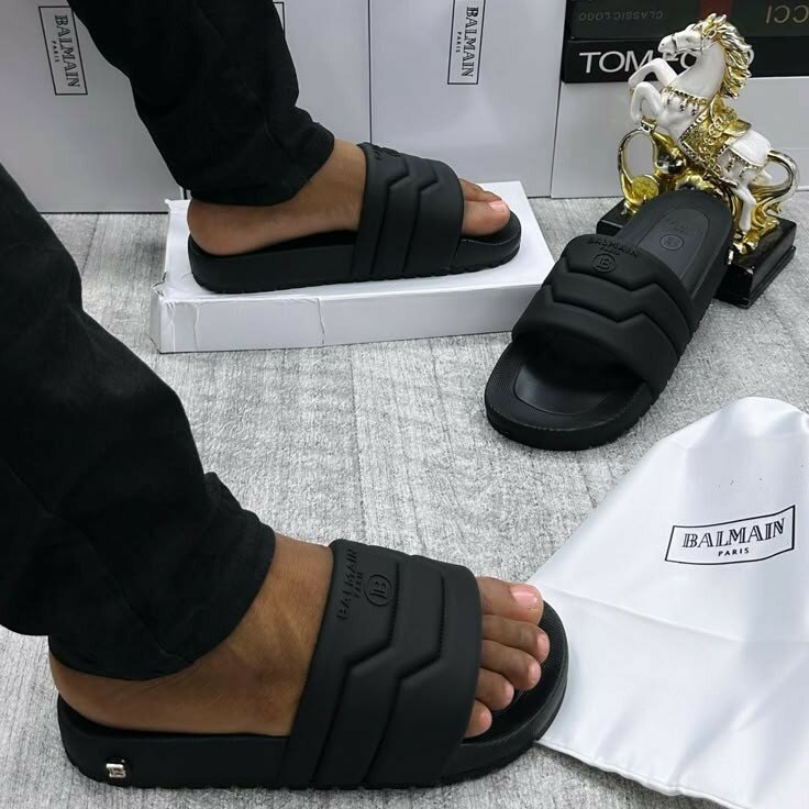 MEN'S SLIPPERS