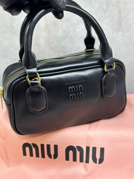 MIU MIU