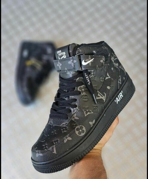 LV × NIKE AIRFORCE 1