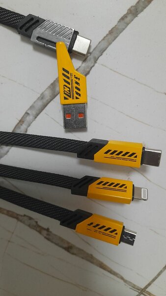 Câble USB multifonction rapide