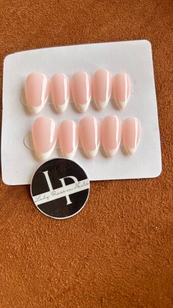 French oval (S)