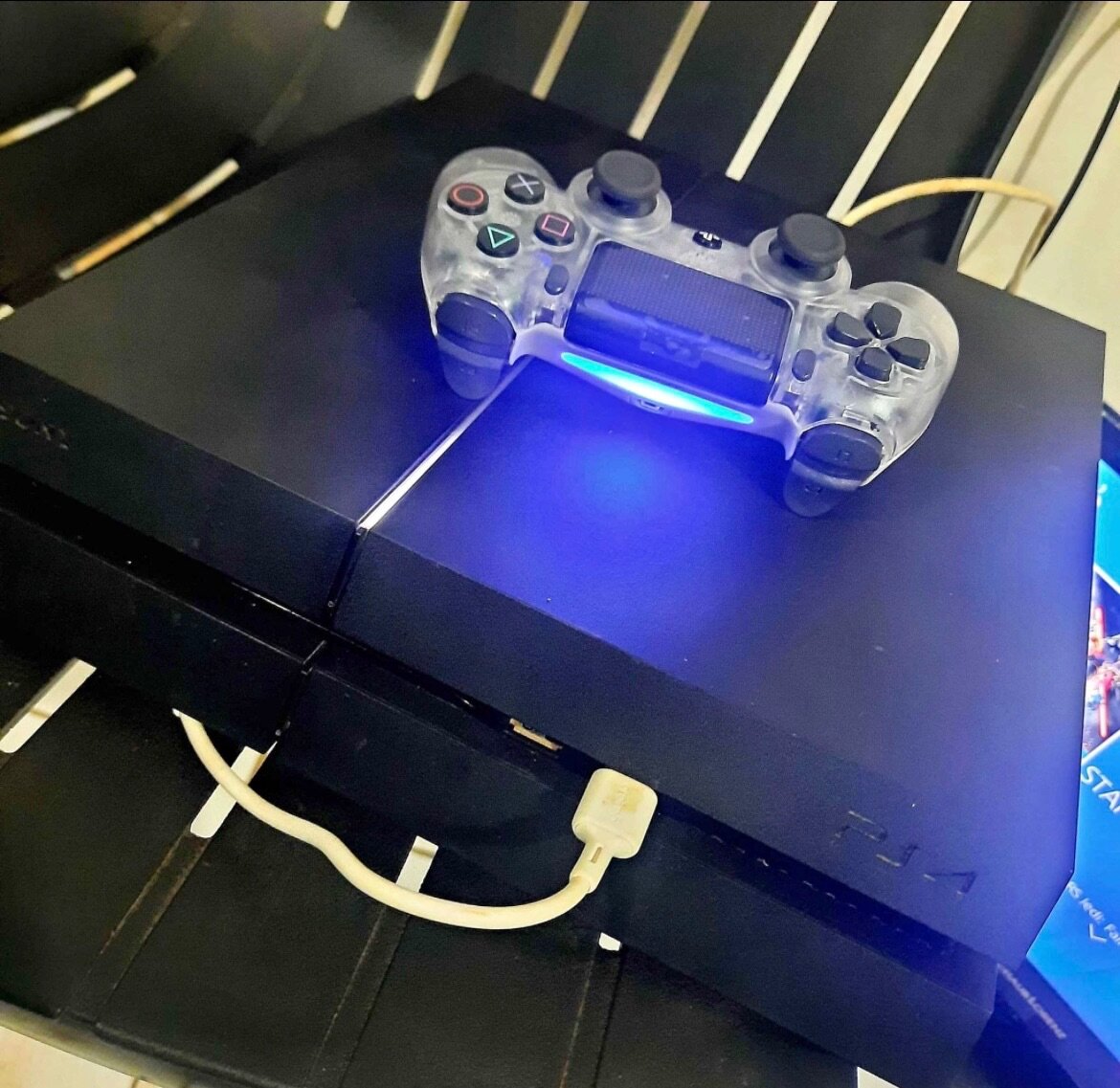 Ps4 avec une manette