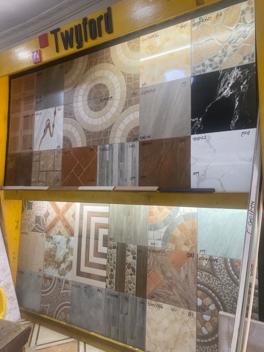 Floor tiles