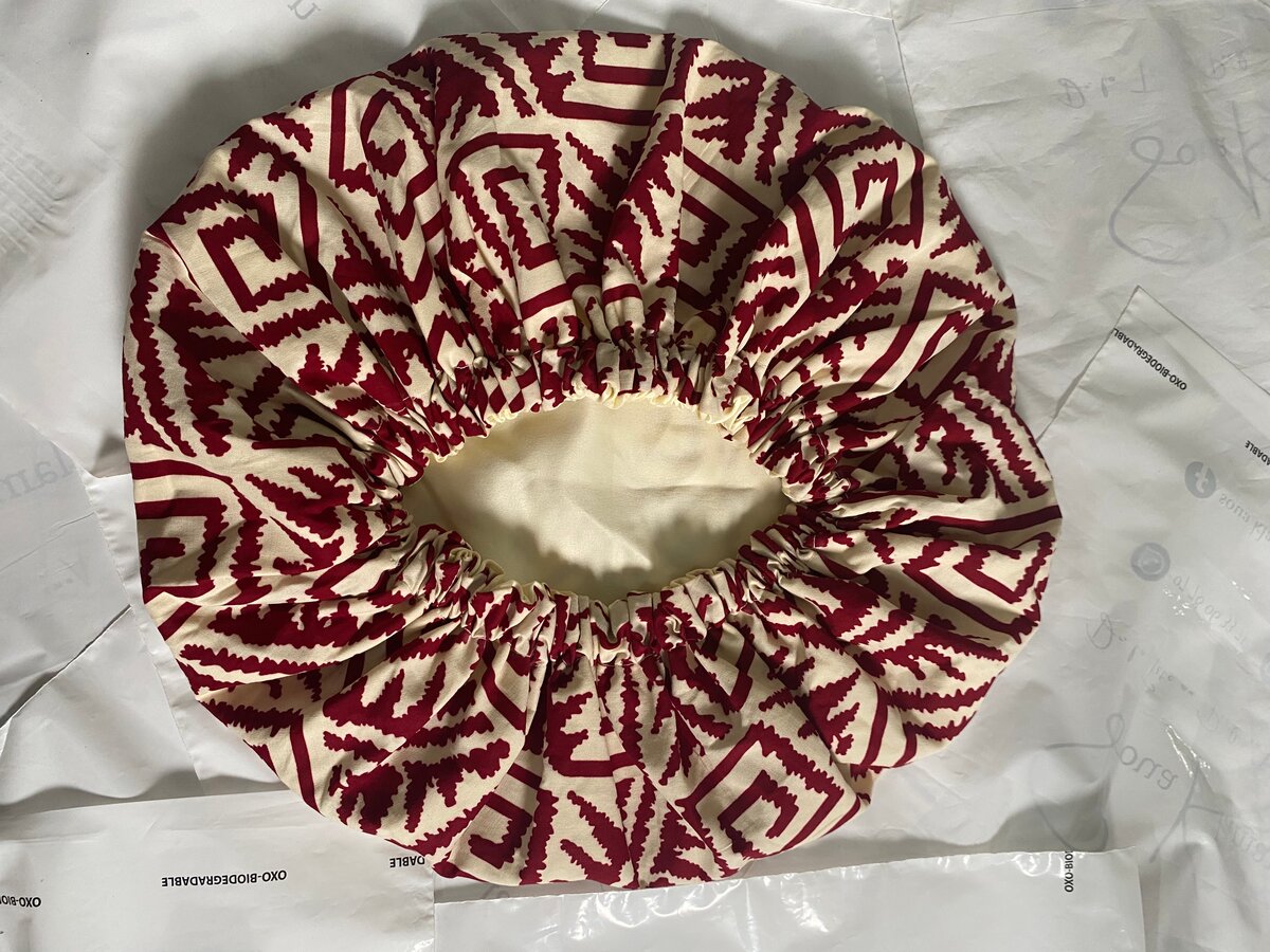 Bonnet mi-PAGNE-mi-SATIN (L)