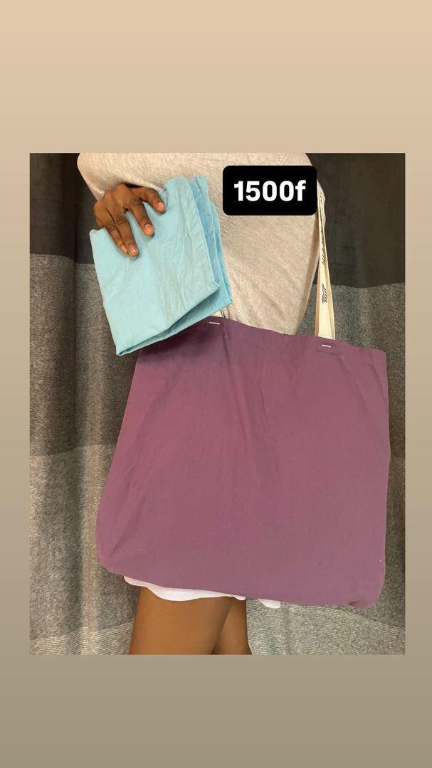 Tote bags