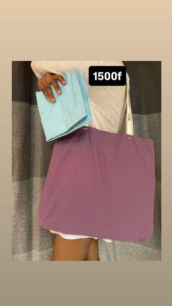 Tote bags