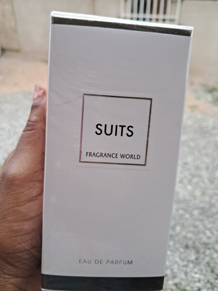 Suits perfume