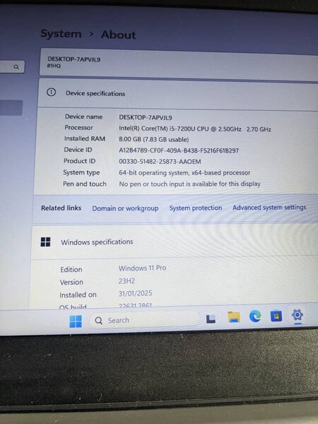 Lenovo V130