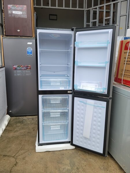 Réfrigérateur Combiné Moderne