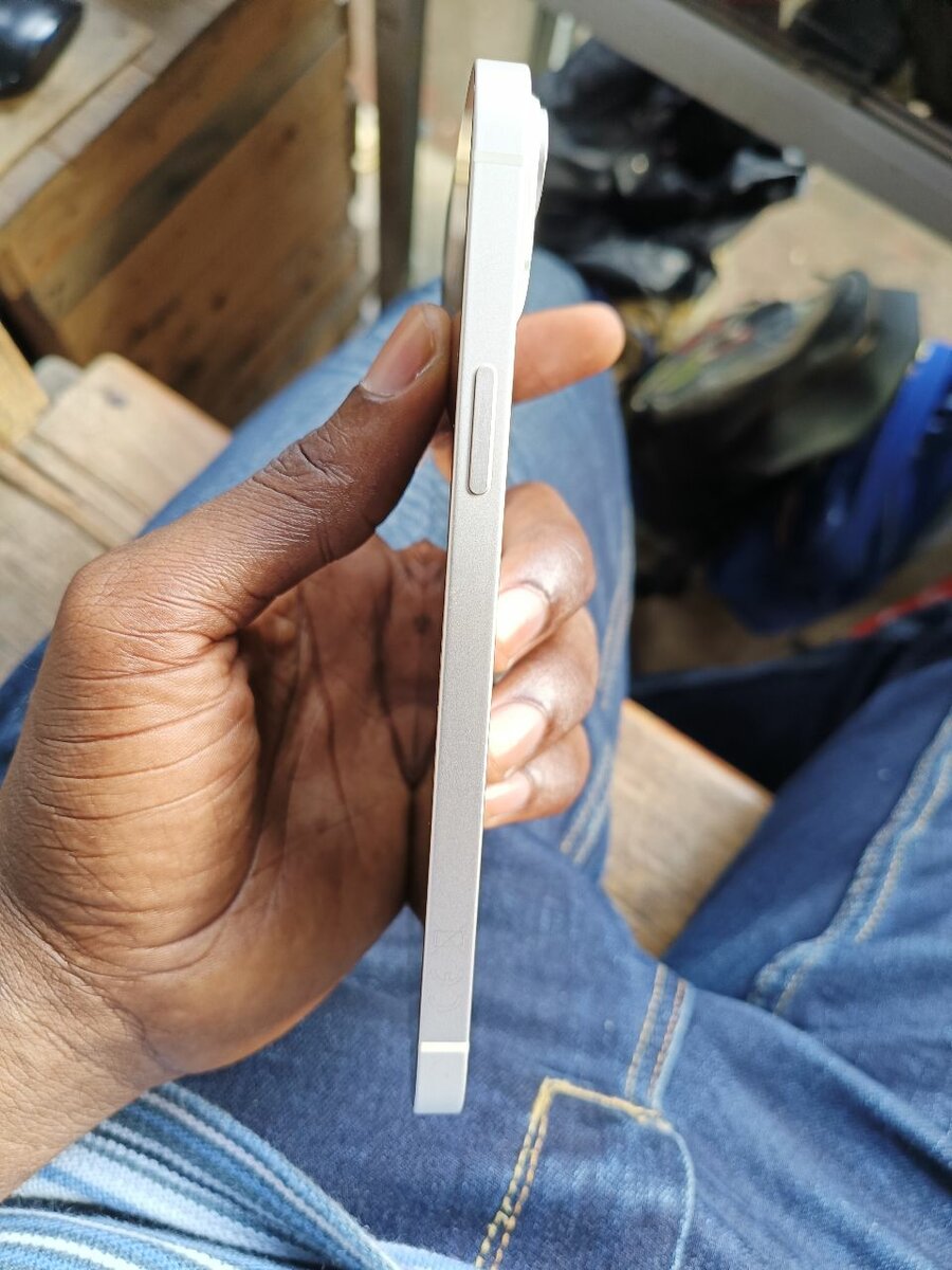 iPhone 14 Plus